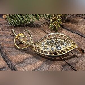 Gold Tone Leaf Brooch Clear Crystals Fall Pin 7 cms